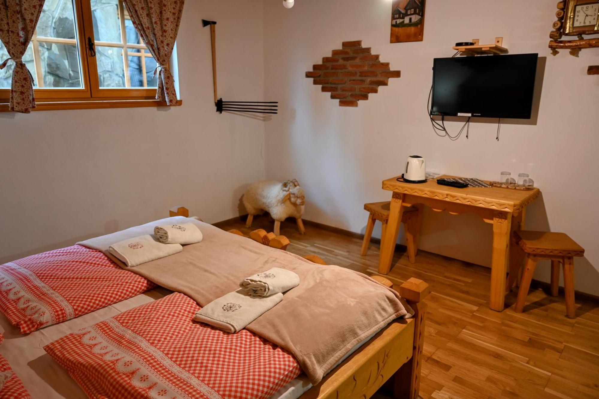 Zbojnicky Penzion Oravska Jasenica Buitenkant foto